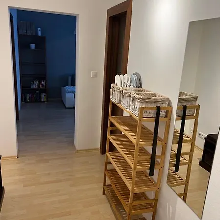 V Tichej Lokalite شقة *